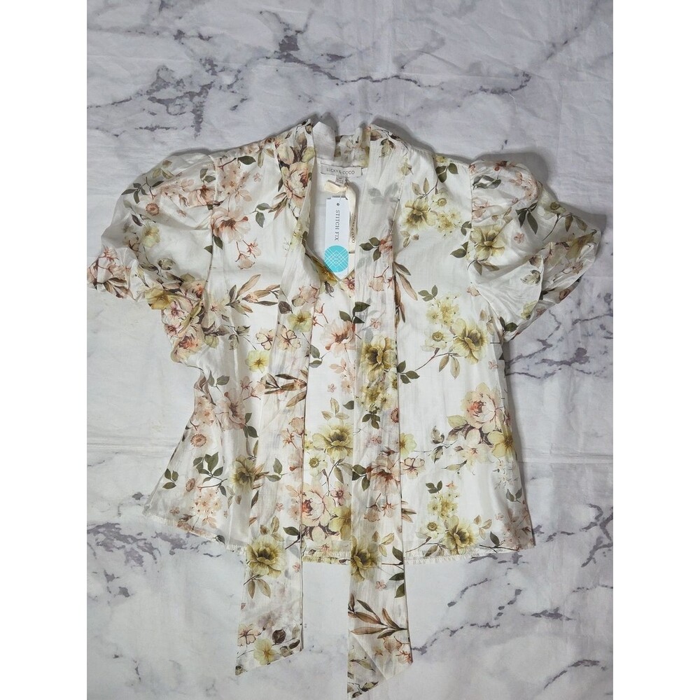 Lucky & Coco Cream Floral Puff Sleeve Top